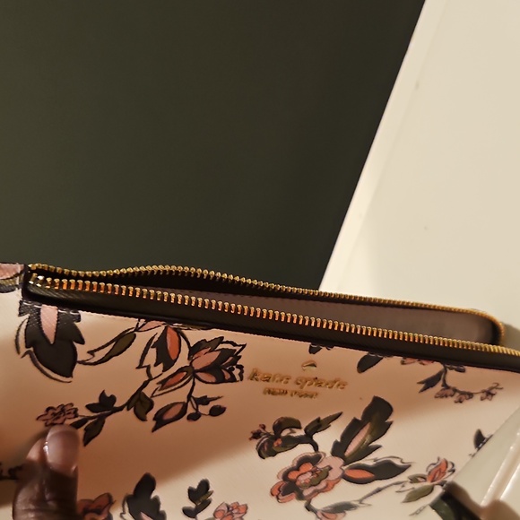 Kate Spade Lucy Floral Print Wristlet - Picture 6 of 6
